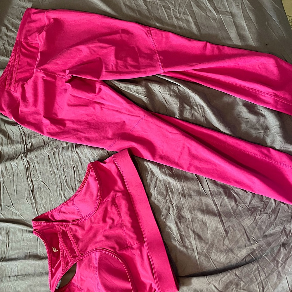 Fabletics Pink Set Size Large